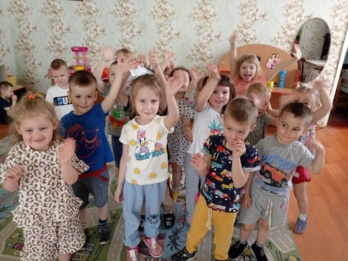 Познавательное занятие на тему "Дружба - чудесное слово" Познавательное занятие на тему "Дружба - чудесное слово".